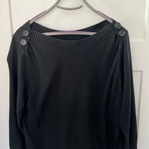 Juniors xl black 3/4 sleeve length.